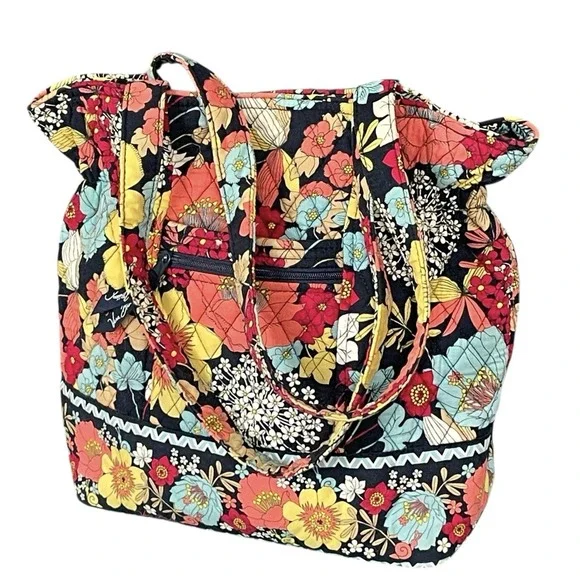 Vera Bradley Happy Snails Large Quilted Tote Bag Cottagecore Travel Retired 2011 - Picture 3 of 10